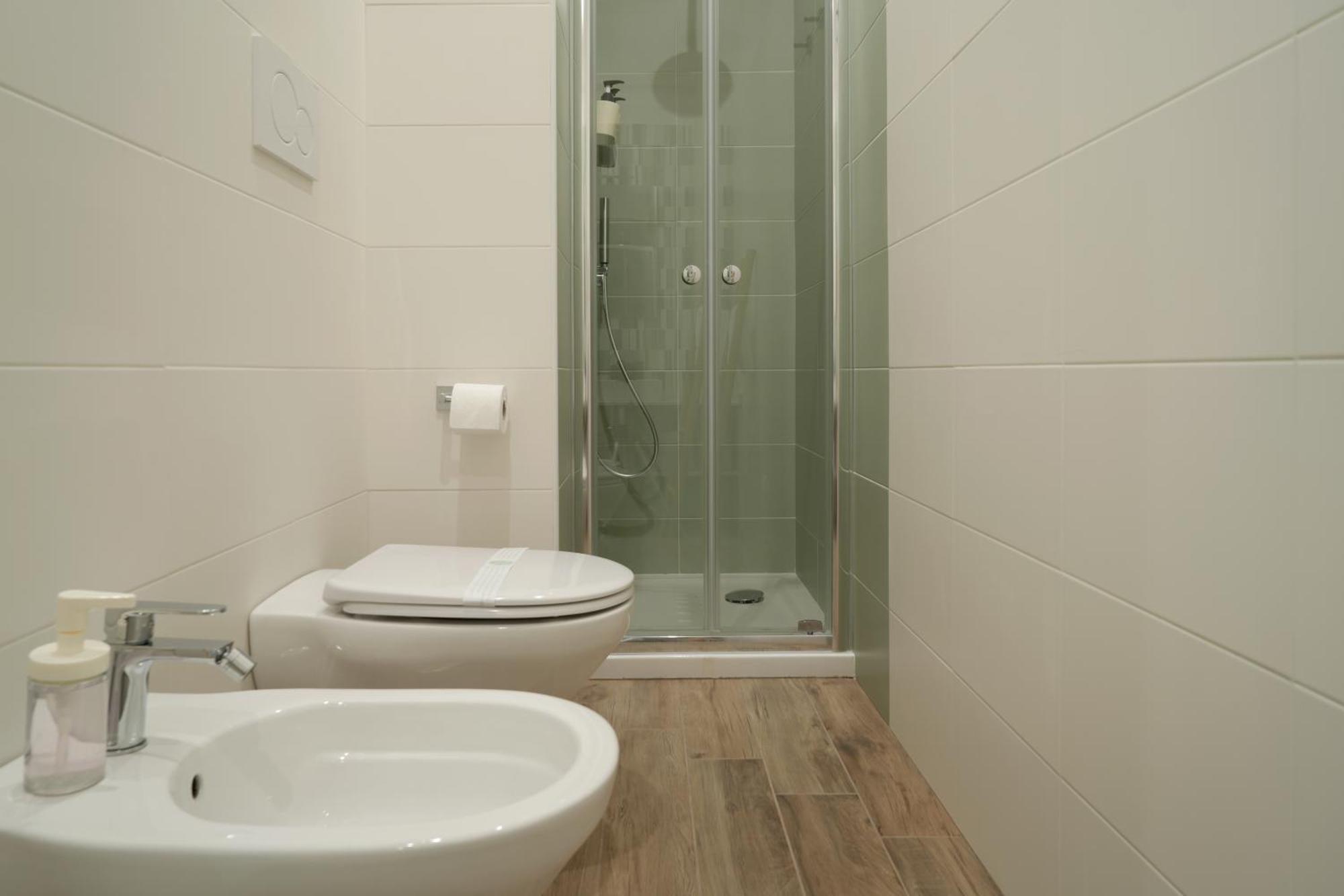 B&B Gasparrini Rooms Napels Buitenkant foto